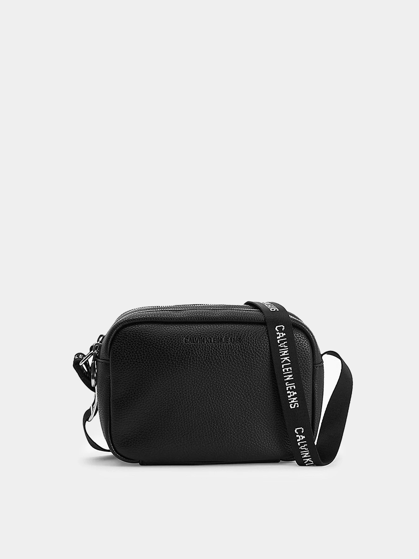 Сумки Calvin Klein модель K60K608233_BDS Сумки Calvin Klein модель K60K608233_BDS Фото