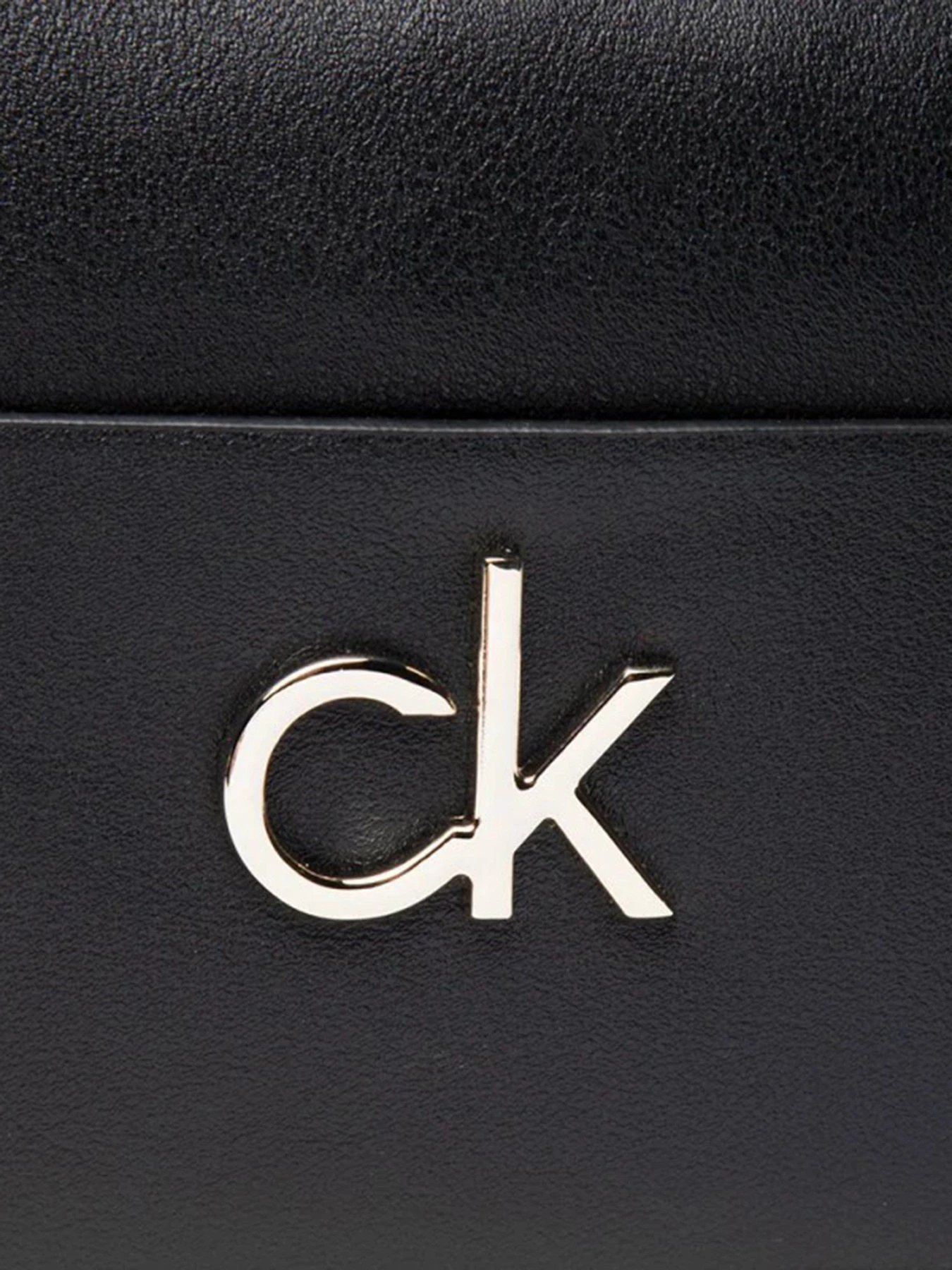 Сумки Calvin Klein модель K60K608287_BAX Сумки Calvin Klein модель K60K608287_BAX Фото