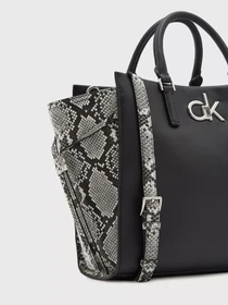 Сумки Calvin Klein модель K60K608315_0GK Фото