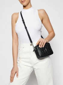 Сумки Calvin Klein модель K60K608324_0GJ Фото