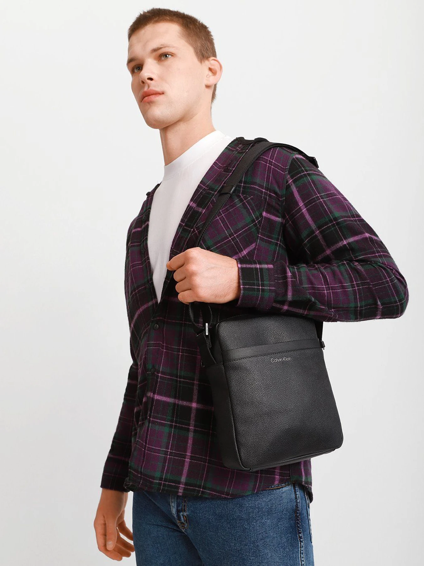 Сумки Calvin Klein модель K50K507307_BAX Сумки Calvin Klein модель K50K507307_BAX Фото