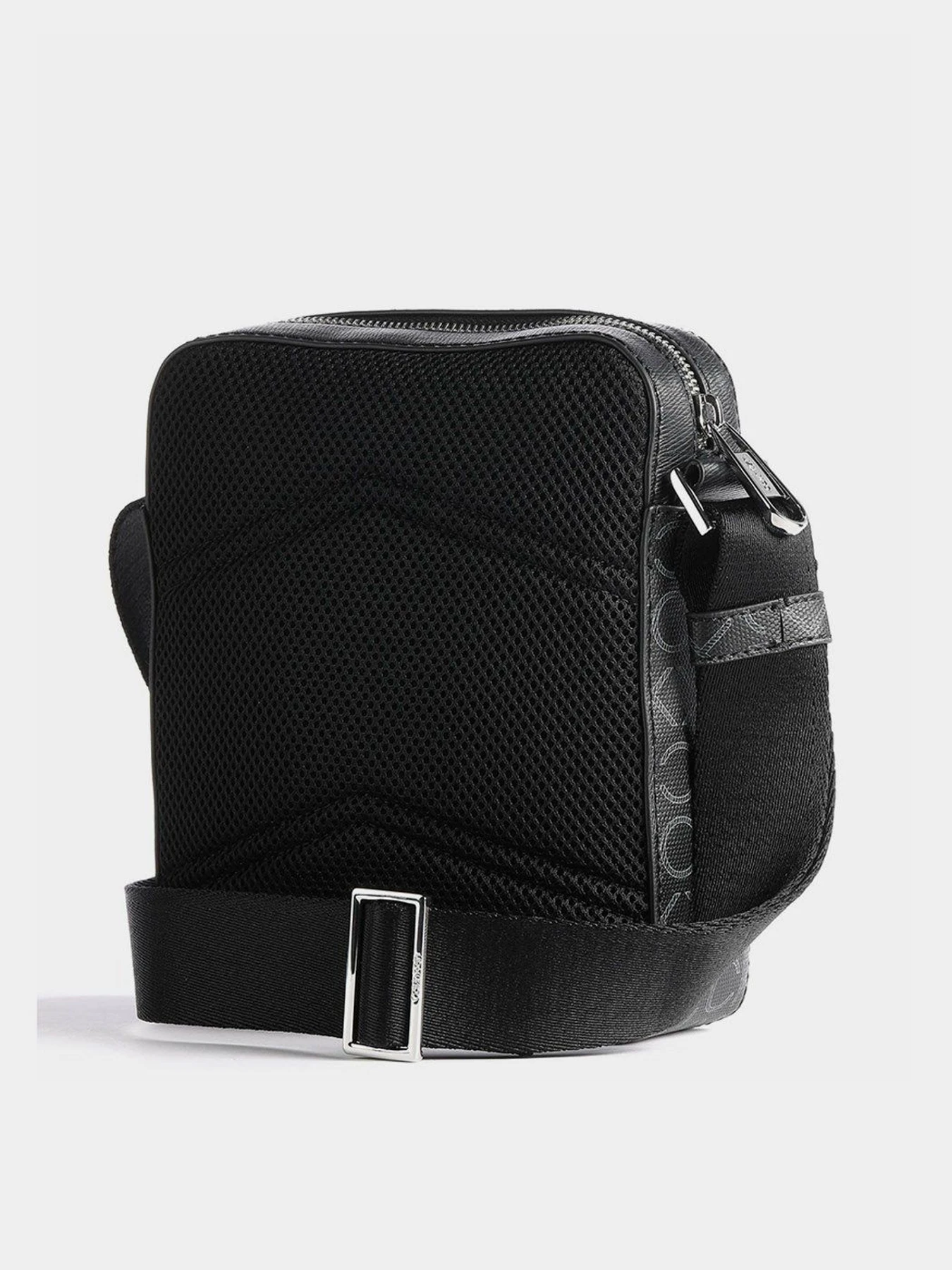 Сумки Calvin Klein модель K50K508098_01E Фото