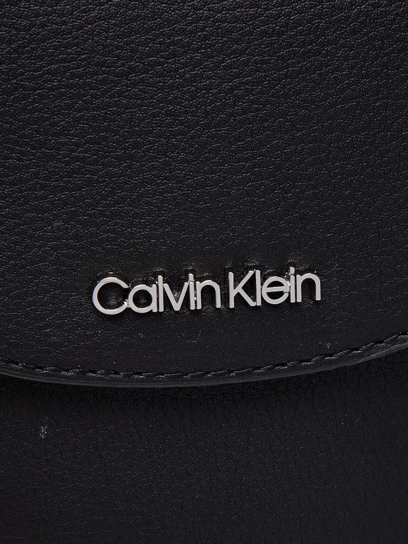 Гаманці Calvin Klein Phone Pouch Xbody модель K60K608246_BAX Гаманці Calvin Klein Phone Pouch Xbody модель K60K608246_BAX Фото