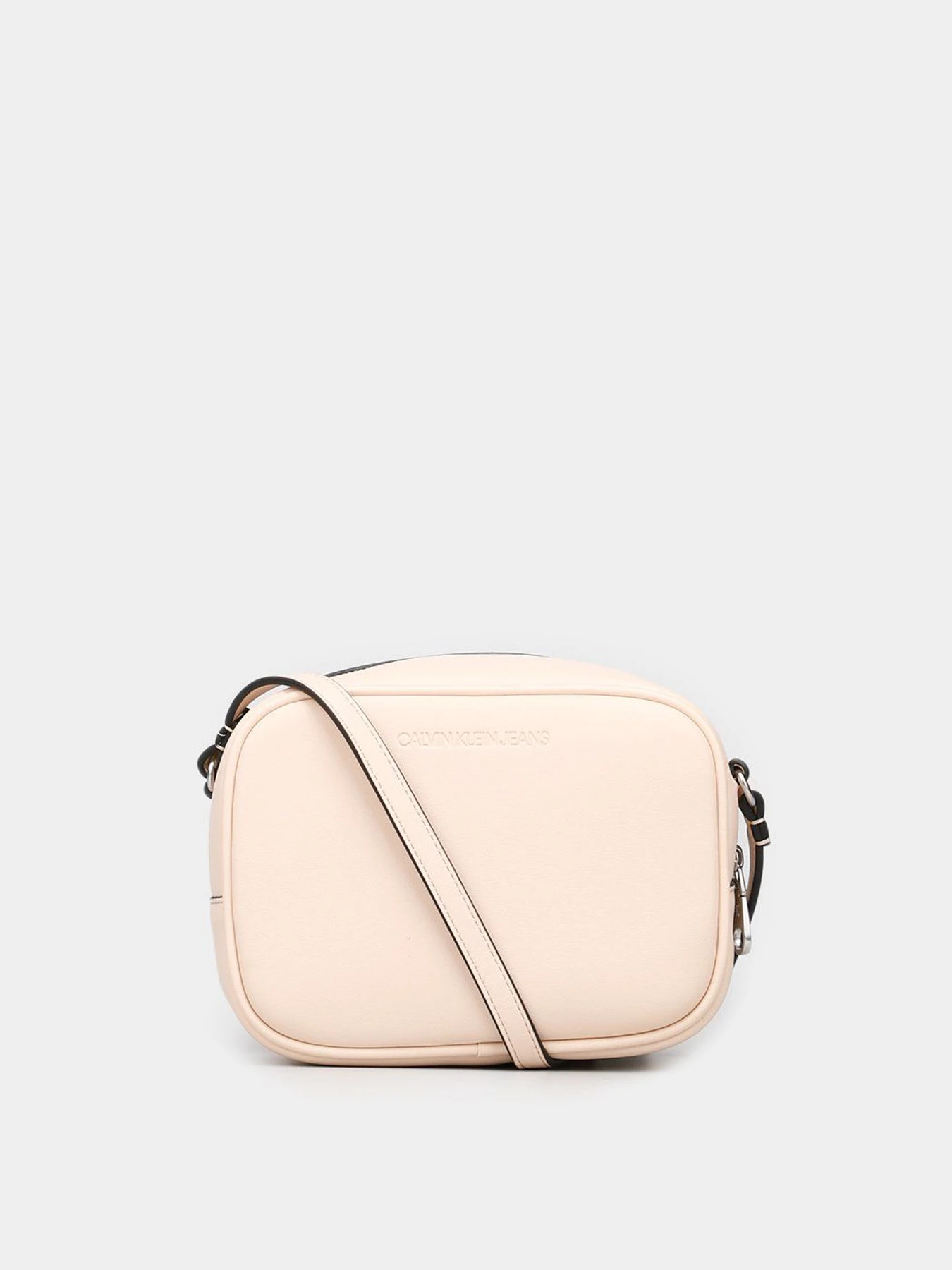 Сумки Calvin Klein модель K60K608373_AEO Сумки Calvin Klein модель K60K608373_AEO Фото
