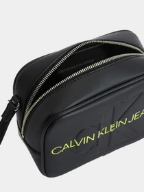 Сумки Calvin Klein модель K60K608373_BDS Фото