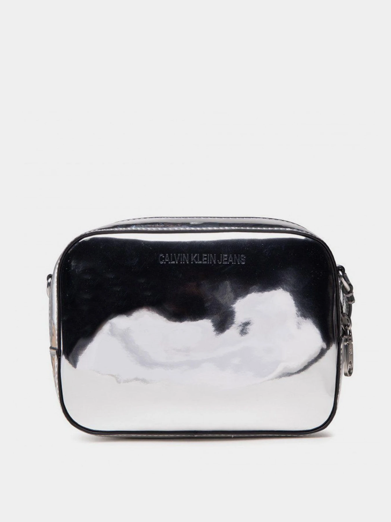 Сумки Calvin Klein модель K60K608377_01P Сумки Calvin Klein модель K60K608377_01P Фото