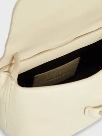 Сумки Calvin Klein модель K60K608426_0GJ Фото