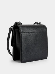 Сумки Calvin Klein модель K60K608448_BAX Фото