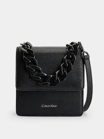 Сумки Calvin Klein модель K60K608448_BAX Фото
