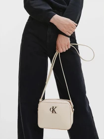 Сумки Calvin Klein модель K60K608699_AEO Фото