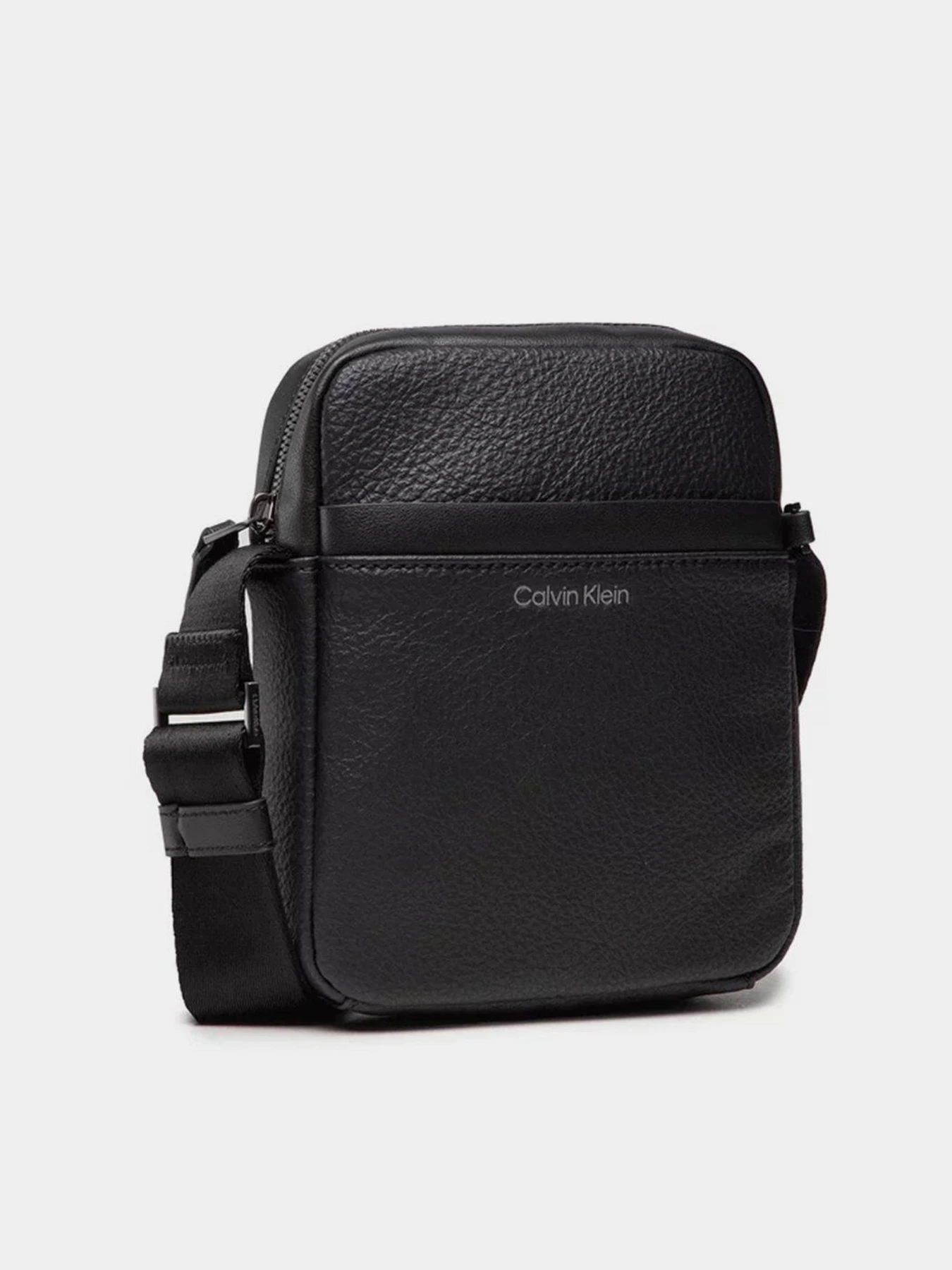 Сумки Calvin Klein модель K50K507802_BAX Сумки Calvin Klein модель K50K507802_BAX Фото