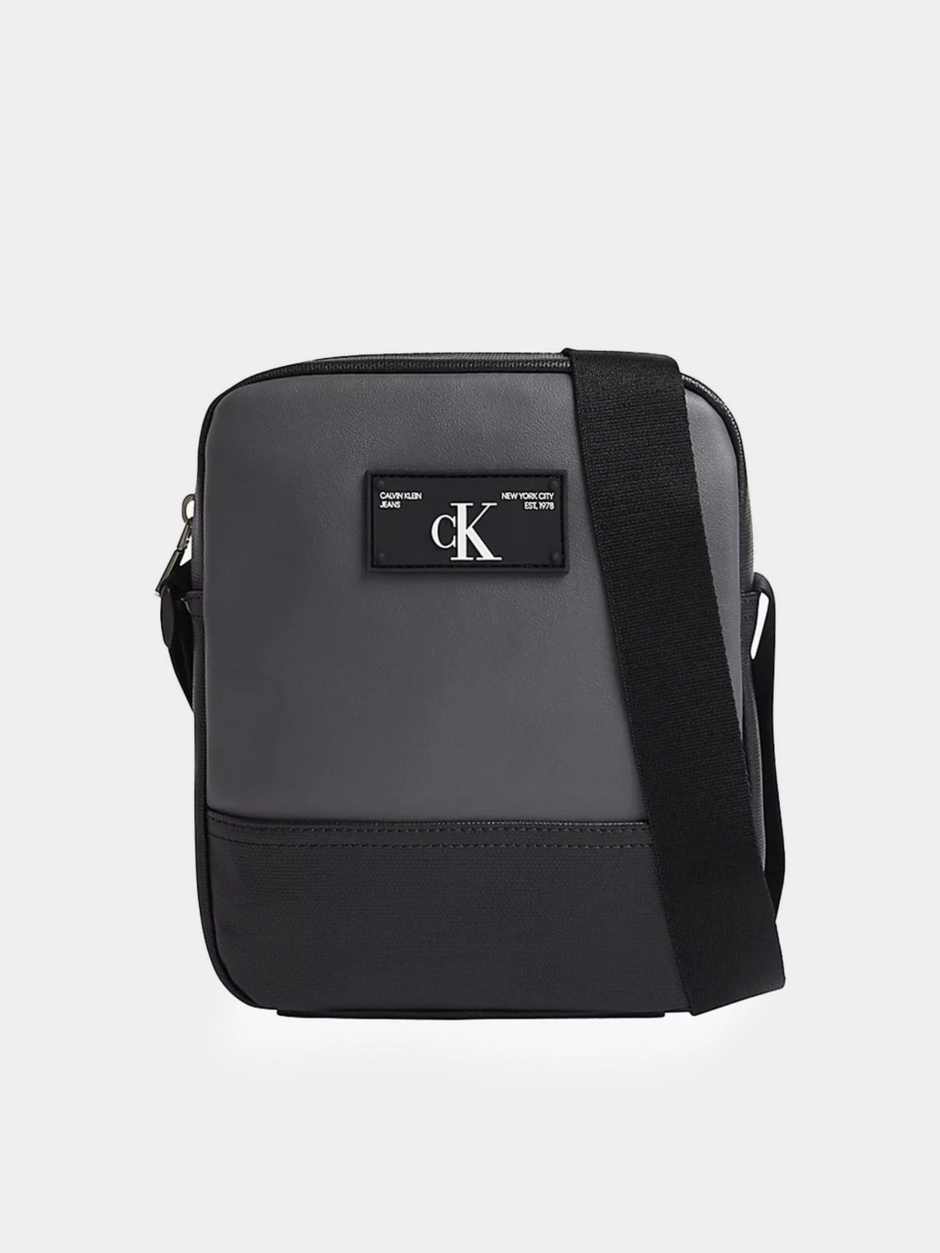 Сумки Calvin Klein модель K50K508196_0IM Фото