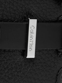 Сумки Calvin Klein модель K60K608726_BAX Фото