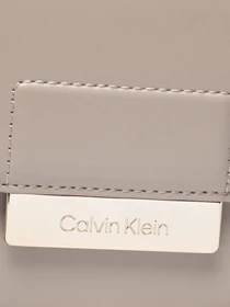 Сумки Calvin Klein модель K60K608733_PFC Фото