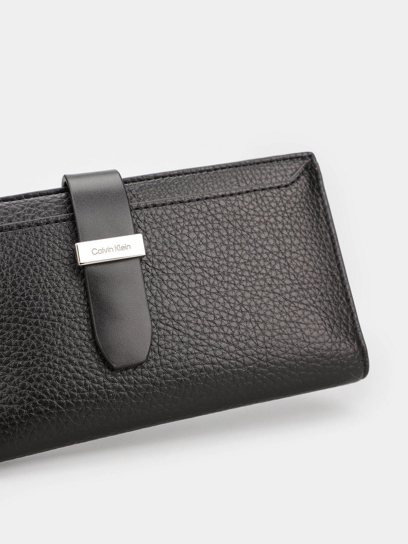 Гаманці Calvin Klein Code модель K60K608750_BAX Гаманці Calvin Klein Code модель K60K608750_BAX Фото