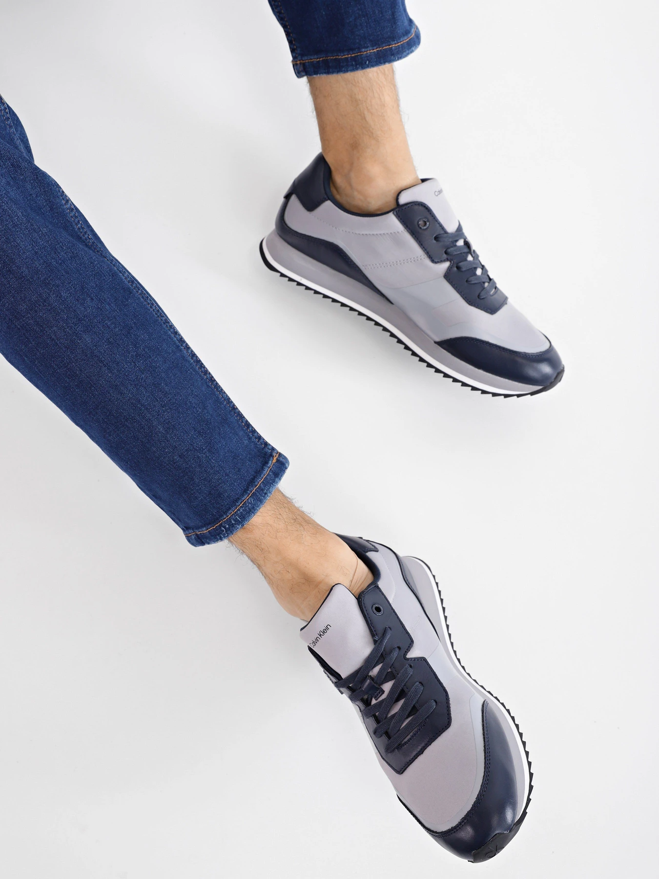 Кросівки Calvin Klein Low Top Lace Up модель HM0HM00551-0IM Кросівки Calvin Klein Low Top Lace Up модель HM0HM00551-0IM Фото