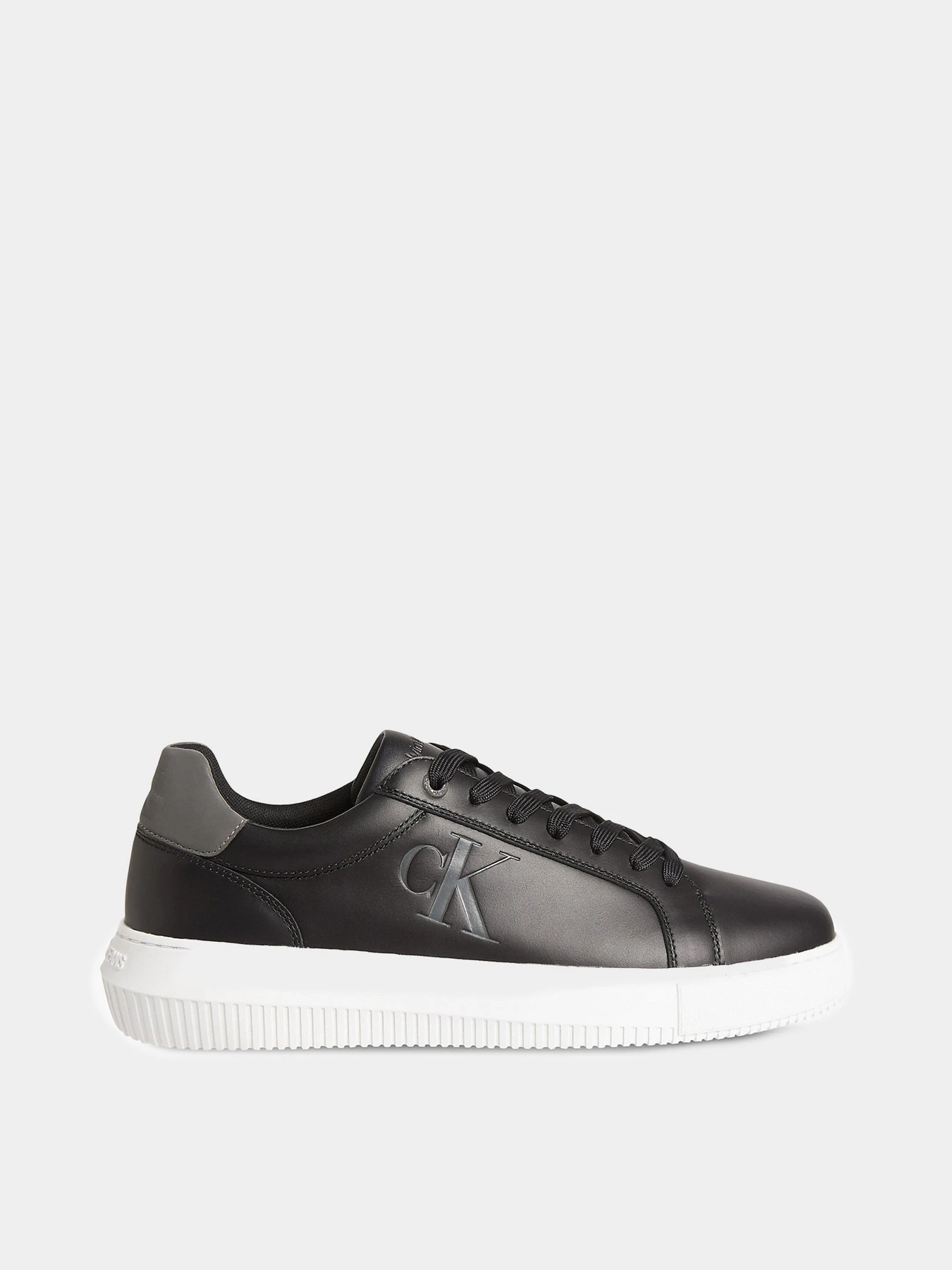 Кросівки Calvin Klein Chunky Cupsole Laceup Low модель YM0YM00536-00T Кросівки Calvin Klein Chunky Cupsole Laceup Low модель YM0YM00536-00T Фото