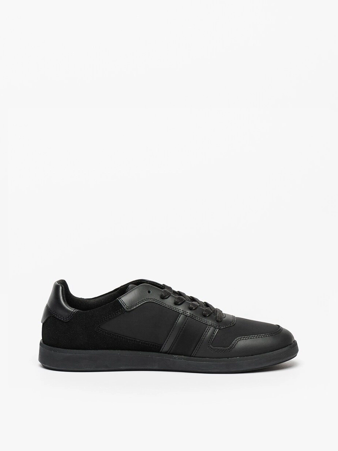 Кросівки Calvin Klein Low Top Lace Up Mix модель HM0HM00491-00U Кросівки Calvin Klein Low Top Lace Up Mix модель HM0HM00491-00U Фото