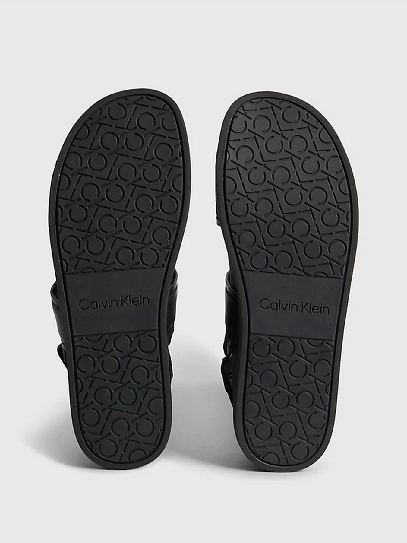 Сандалии Calvin Klein Back Strap Sandal Lth модель HM0HM00946-BEH Сандалии Calvin Klein Back Strap Sandal Lth модель HM0HM00946-BEH Фото