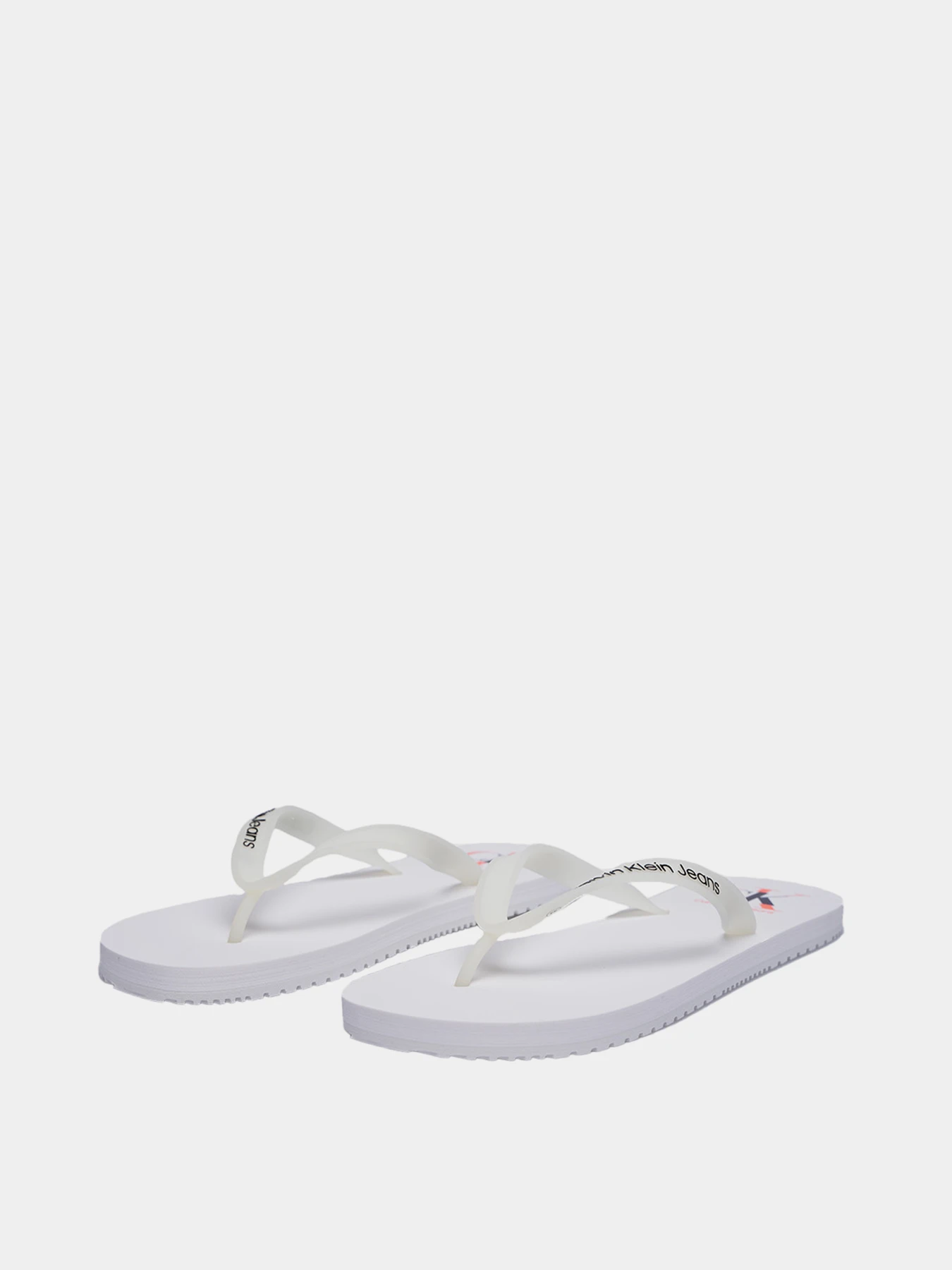Шлёпанцы Calvin Klein Beach Sandal Logo модель YM0YM00656-YBR Шлёпанцы Calvin Klein Beach Sandal Logo модель YM0YM00656-YBR Фото