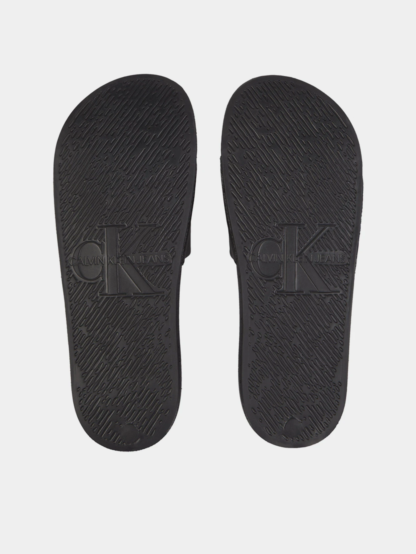 Шлёпанцы Calvin Klein модель YM0YM00662-BDS Шлёпанцы Calvin Klein модель YM0YM00662-BDS Фото