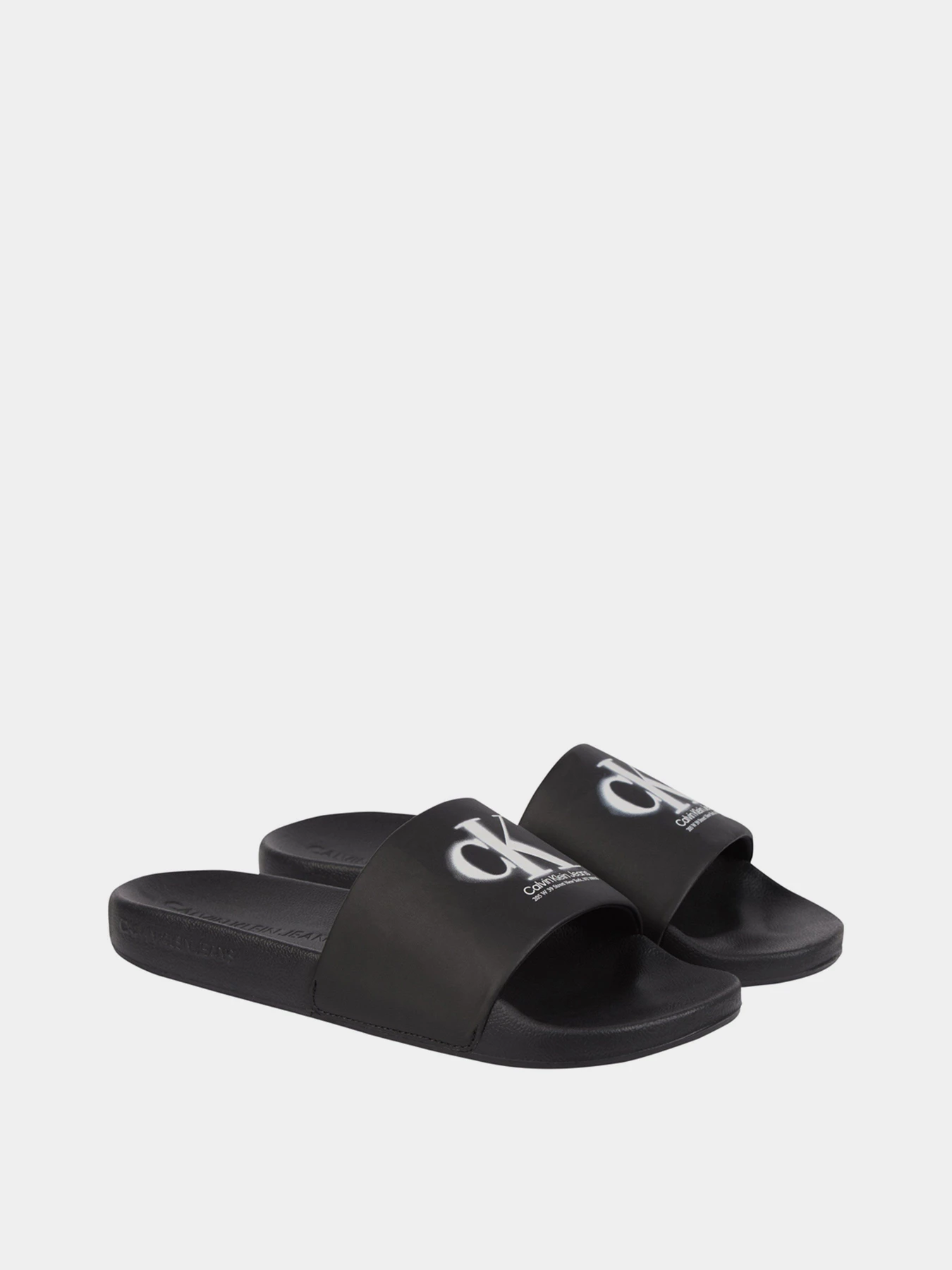 Шлёпанцы Calvin Klein модель YM0YM00662-BDS Шлёпанцы Calvin Klein модель YM0YM00662-BDS Фото