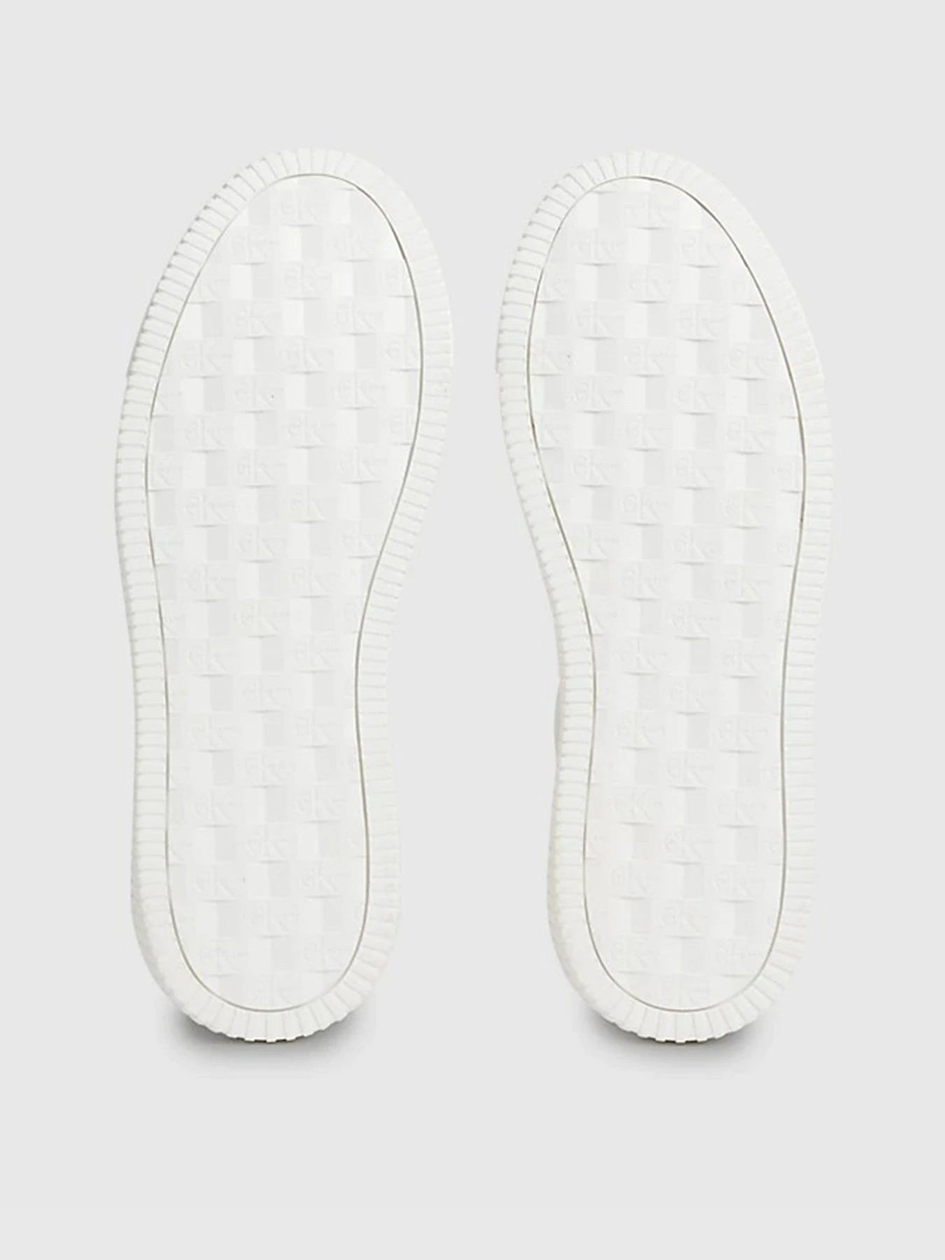 Кроссовки Calvin Klein Chunky Cupsole Mono Lh модель YM0YM00681-YBR Кроссовки Calvin Klein Chunky Cupsole Mono Lh модель YM0YM00681-YBR Фото