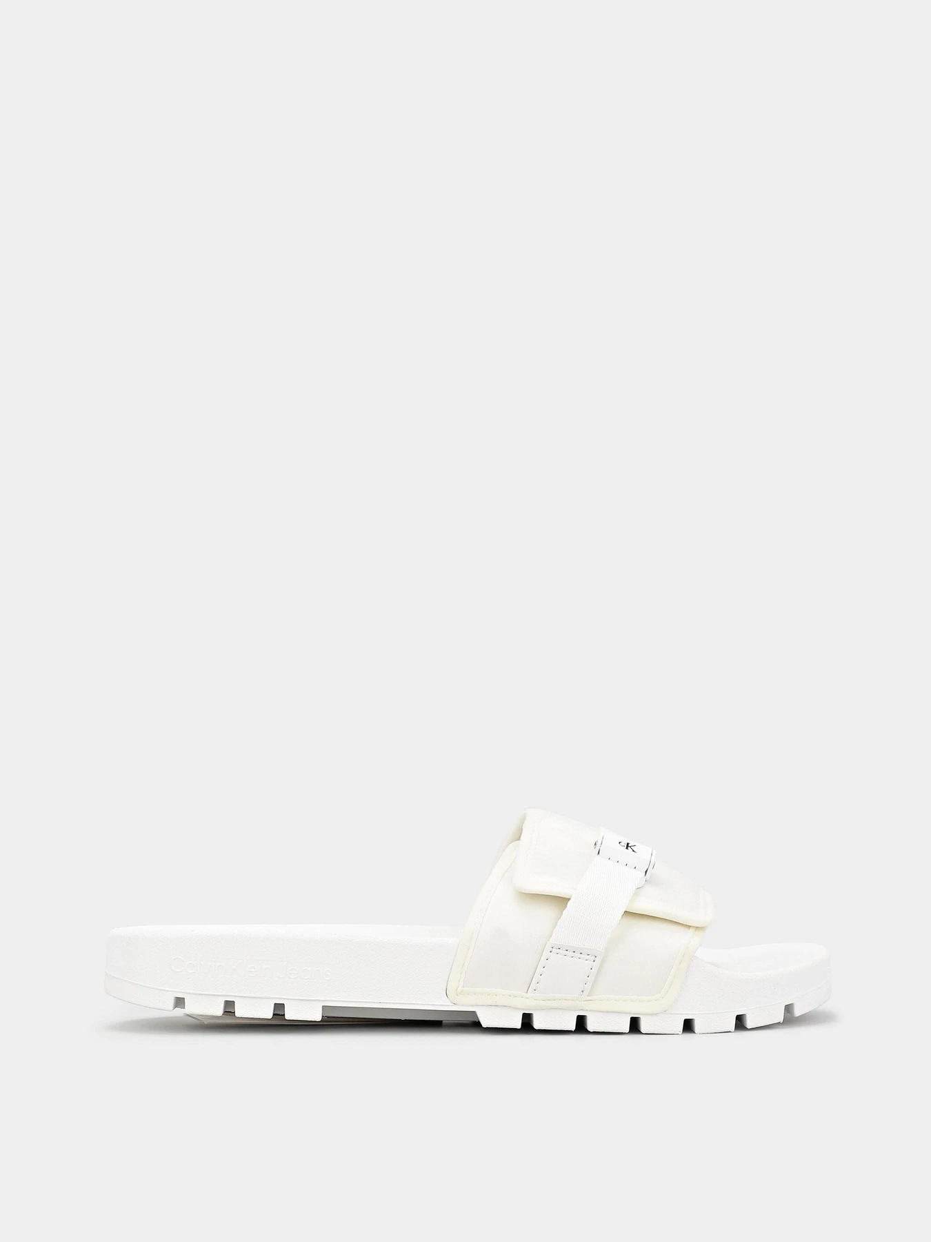 Шлёпанцы Calvin Klein Truck Slide Velcro модель YM0YM00693-0LA Шлёпанцы Calvin Klein Truck Slide Velcro модель YM0YM00693-0LA Фото