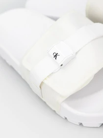 Шлёпанцы Calvin Klein Truck Slide Velcro модель YM0YM00693-0LA Фото