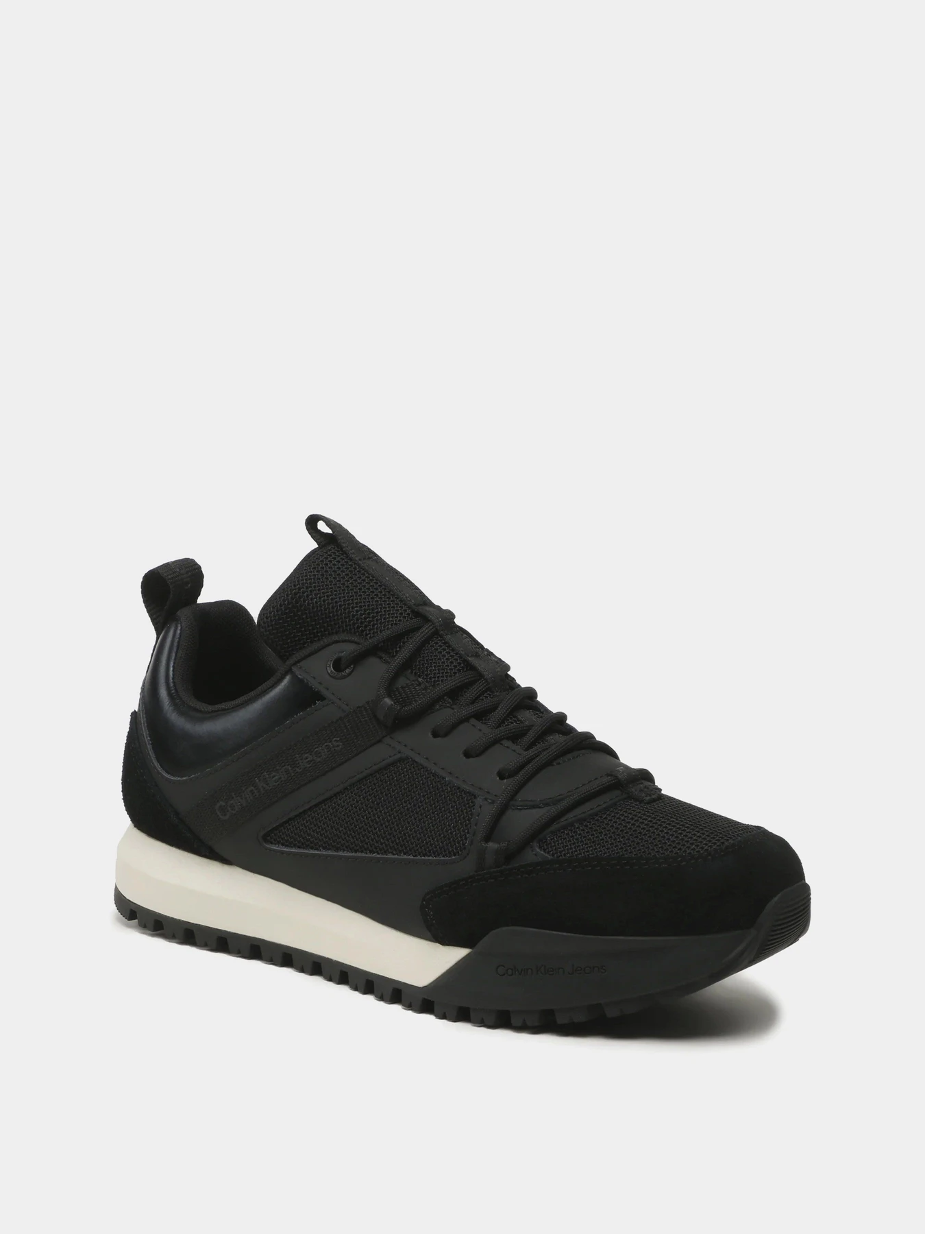Кросівки Calvin Klein Toothy Runner Low Laceup Mix модель YM0YM00710-BEH Кросівки Calvin Klein Toothy Runner Low Laceup Mix модель YM0YM00710-BEH Фото