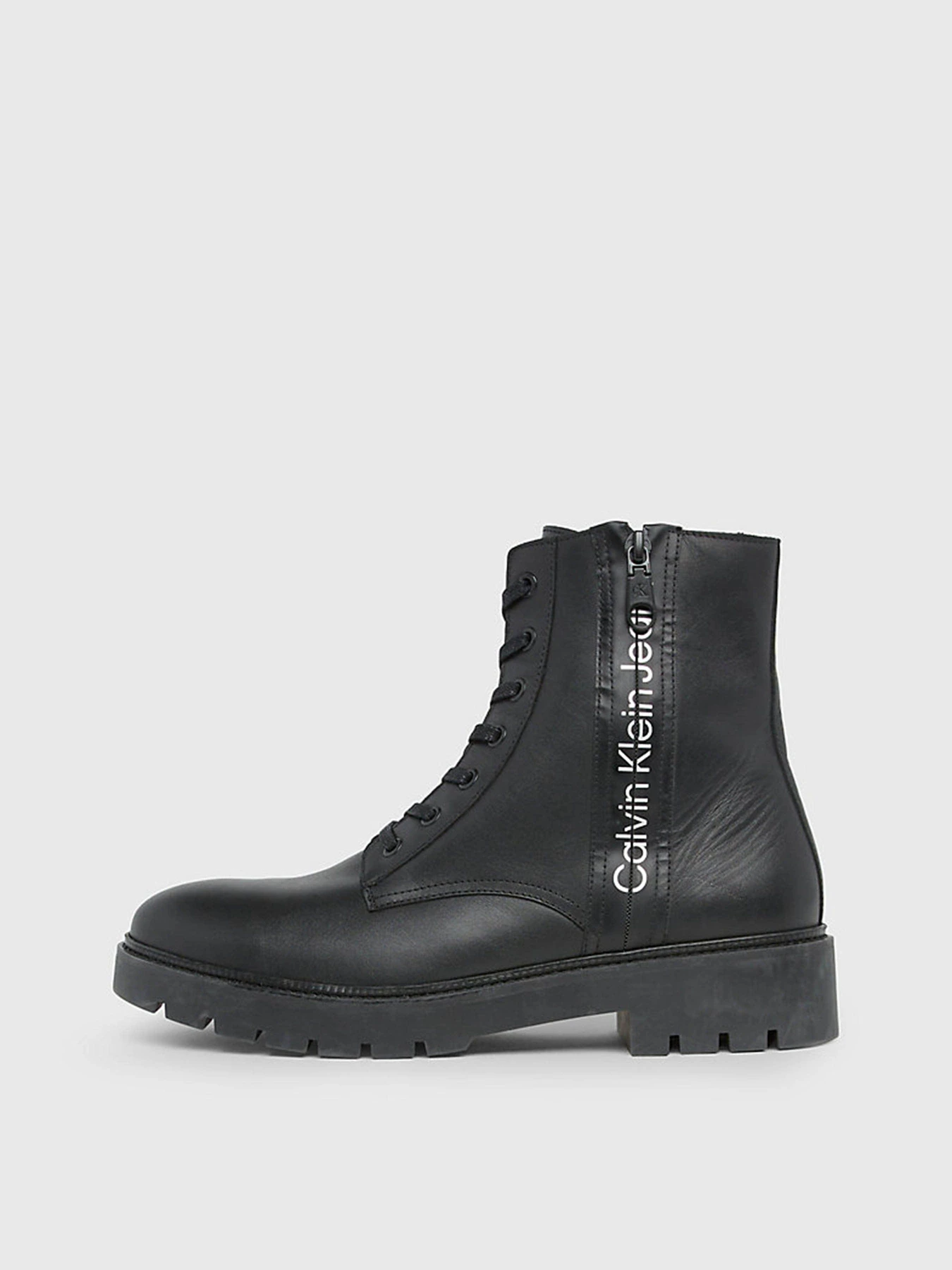 Ботинки и сапоги Calvin Klein Combat Mid Laceup Boot W Zip модель YM0YM00262-0GK Фото