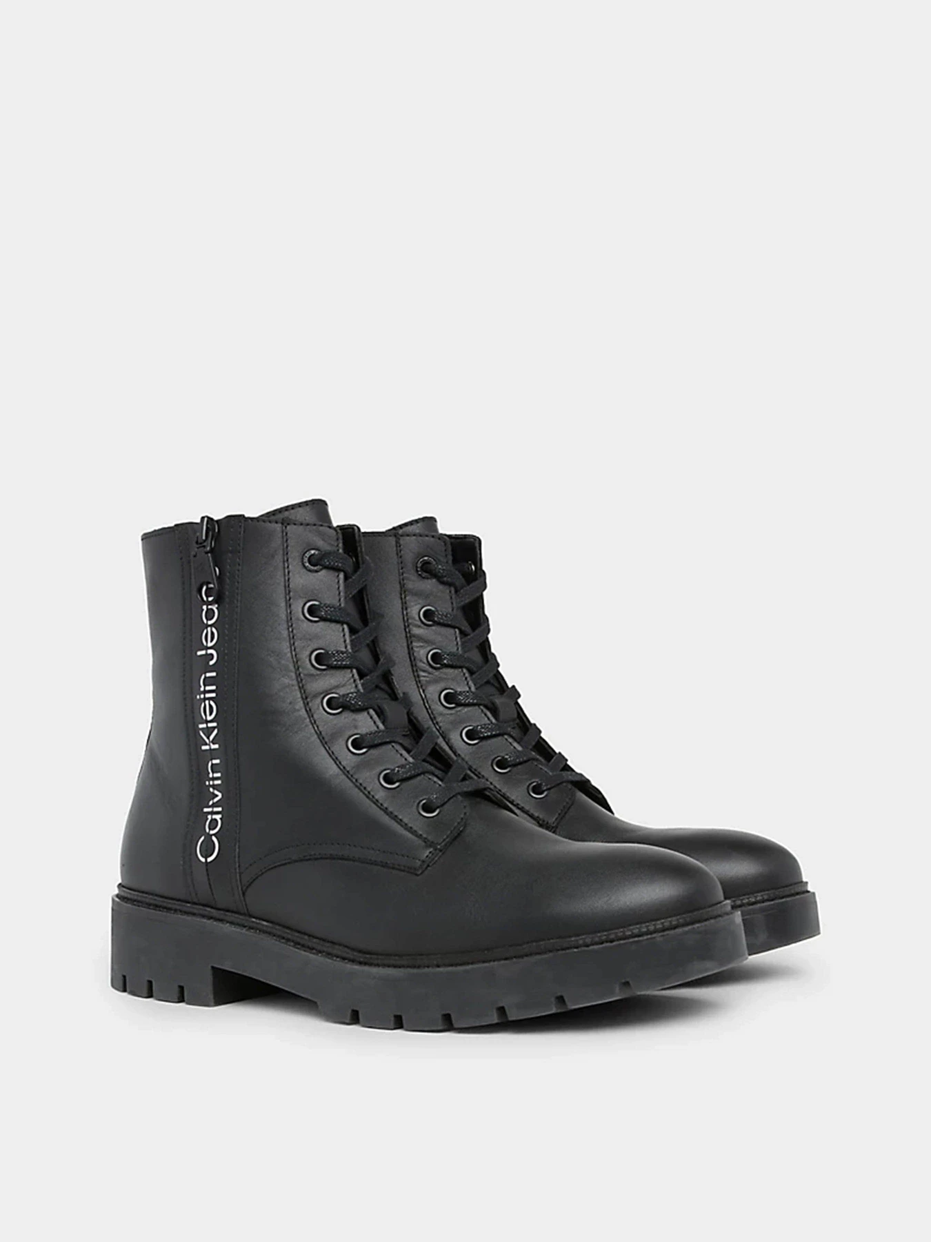 Ботинки и сапоги Calvin Klein Combat Mid Laceup Boot W Zip модель YM0YM00262-0GK Фото