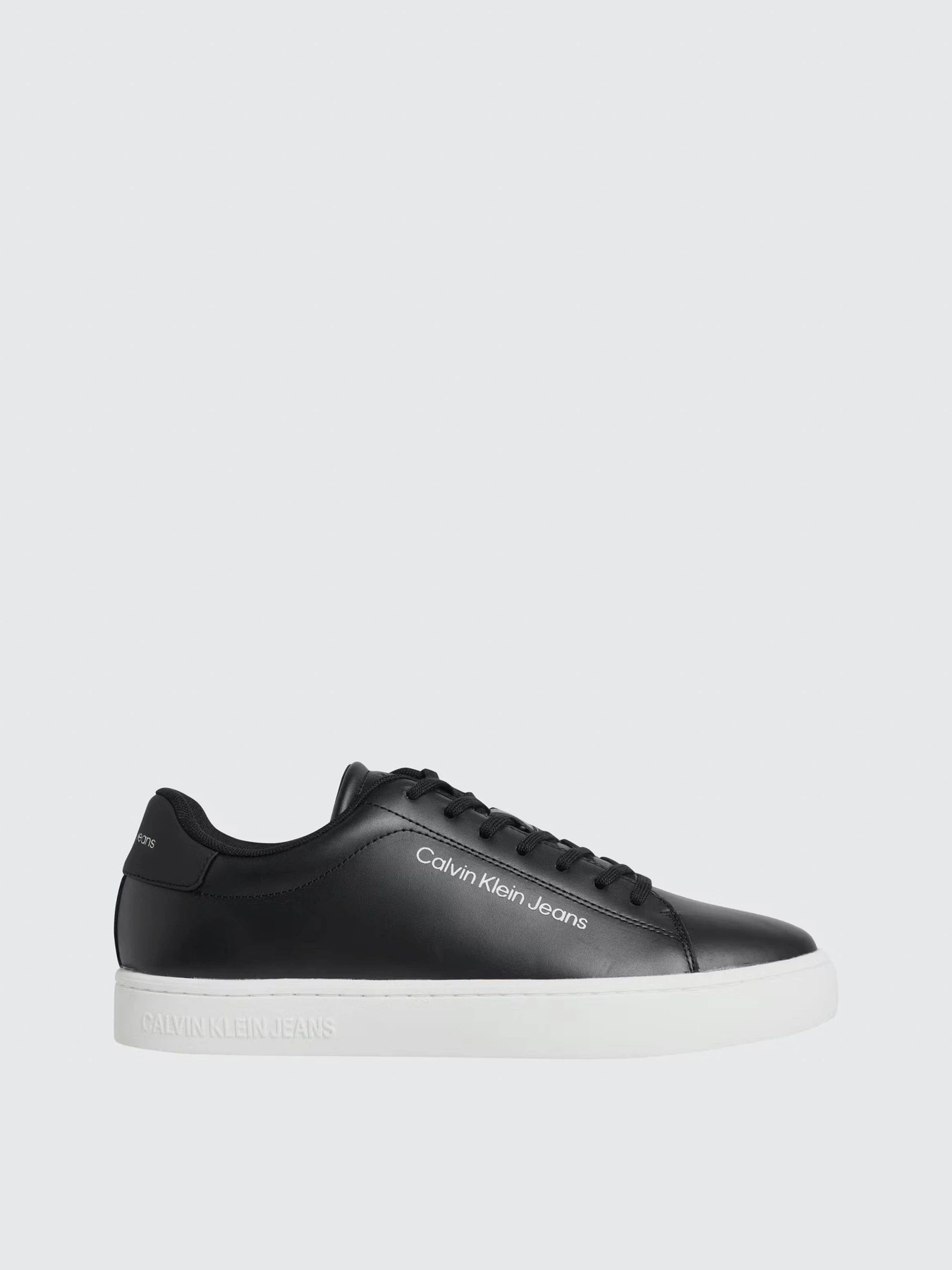 Кеды Calvin Klein Classic Cupsole Lace Up Sneaker модель YM0YM00715-0GK Кеды Calvin Klein Classic Cupsole Lace Up Sneaker модель YM0YM00715-0GK Фото