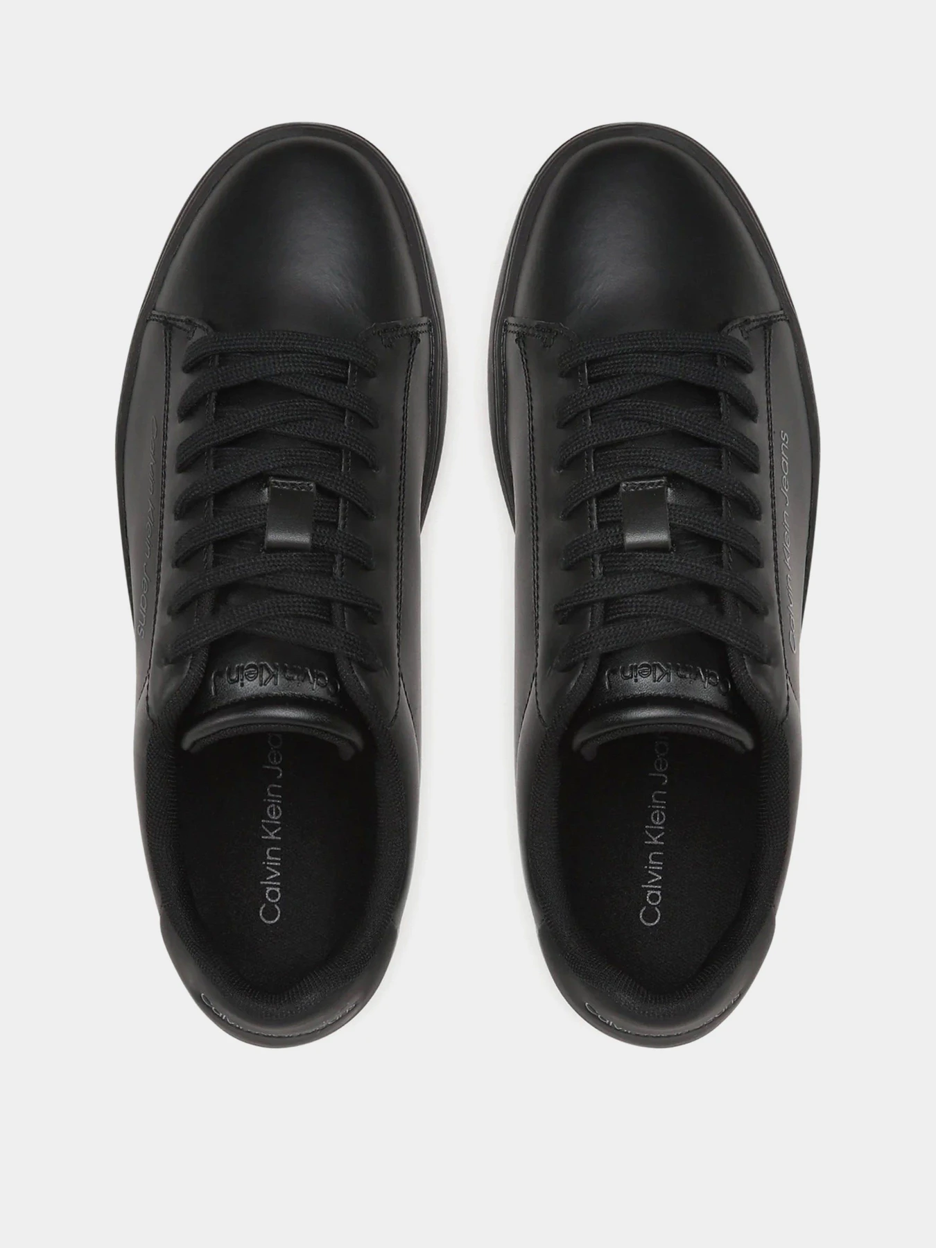 Кеды Calvin Klein Classic Cupsole Laceup Lth модель YM0YM00715-BEH Кеды Calvin Klein Classic Cupsole Laceup Lth модель YM0YM00715-BEH Фото