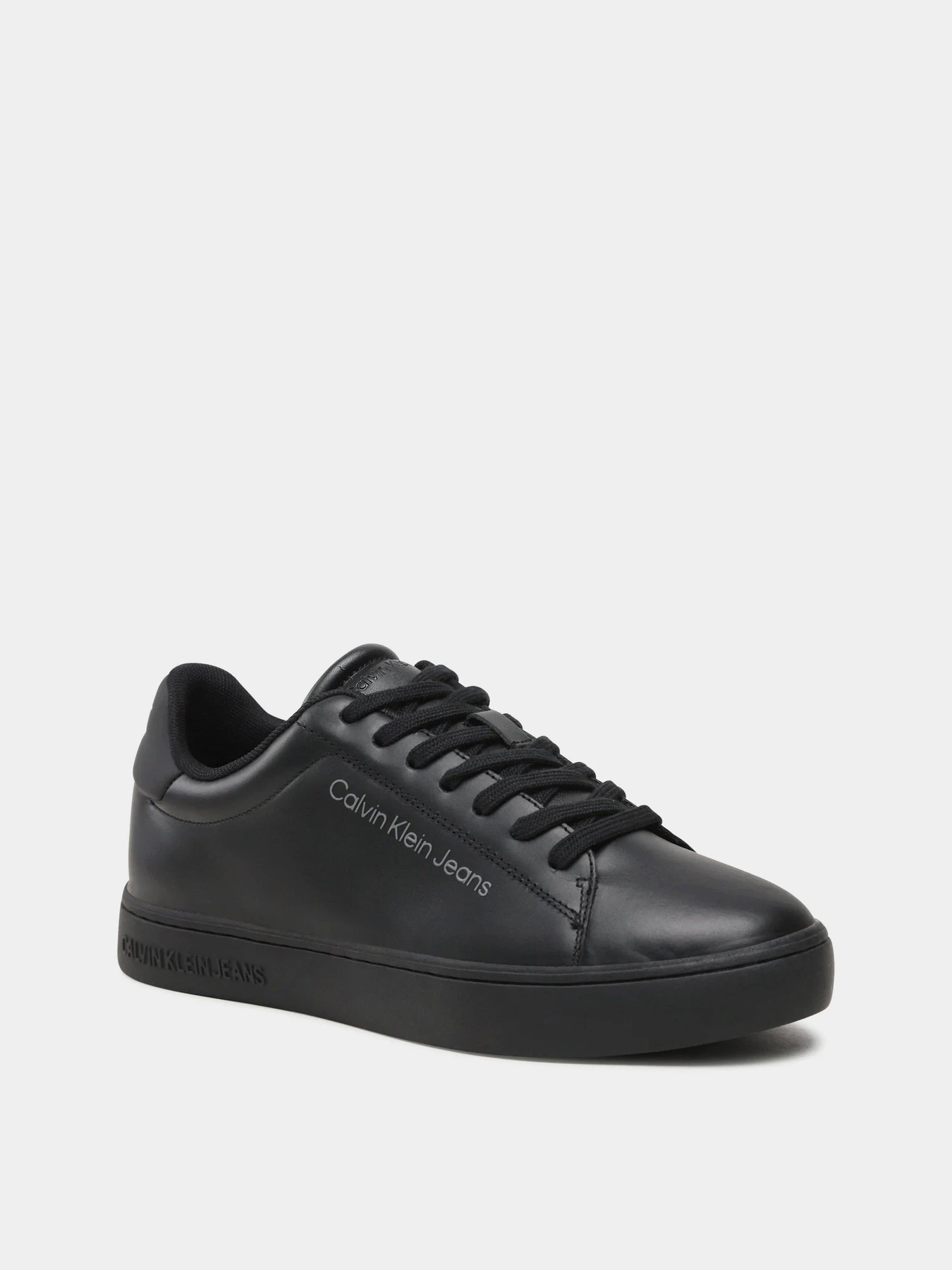 Кеды Calvin Klein Classic Cupsole Laceup Lth модель YM0YM00715-BEH Кеды Calvin Klein Classic Cupsole Laceup Lth модель YM0YM00715-BEH Фото