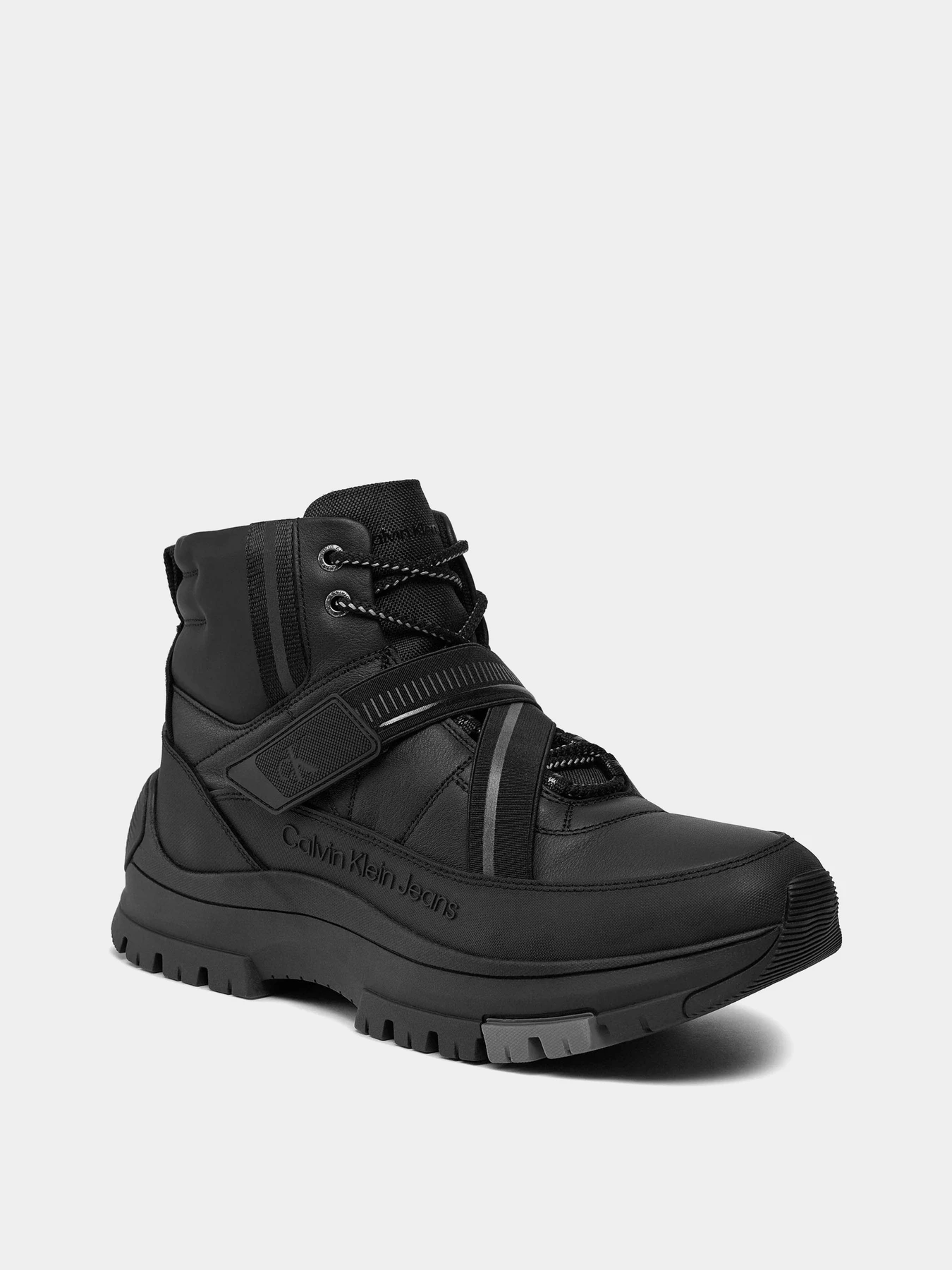 Черевики та чоботи Calvin Klein Hiking Lace Up Boot Band модель YM0YM00753-00T Черевики та чоботи Calvin Klein Hiking Lace Up Boot Band модель YM0YM00753-00T Фото