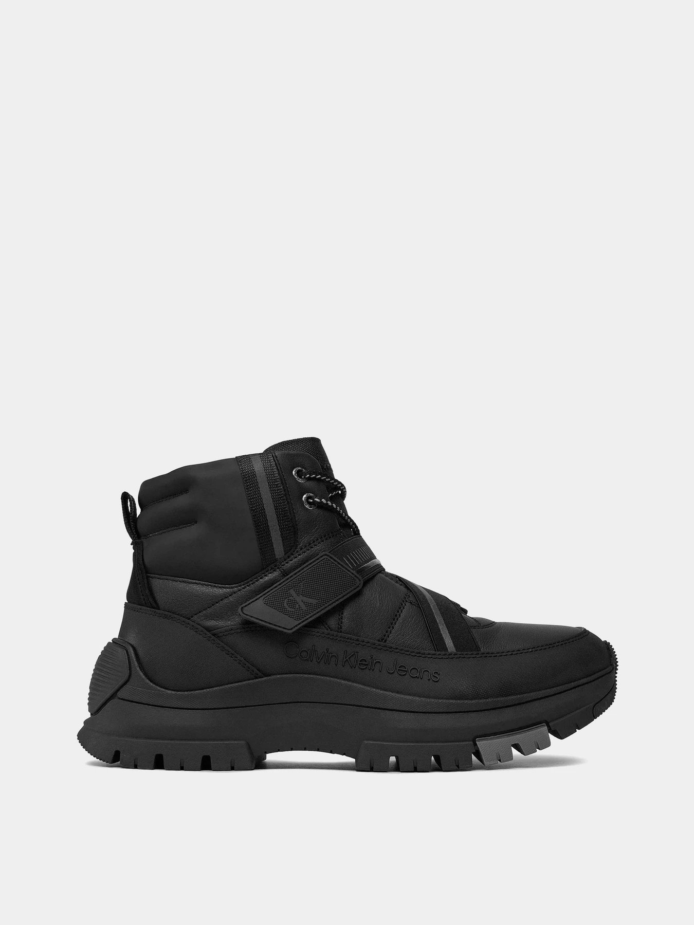 Черевики та чоботи Calvin Klein Hiking Lace Up Boot Band модель YM0YM00753-00T Черевики та чоботи Calvin Klein Hiking Lace Up Boot Band модель YM0YM00753-00T Фото