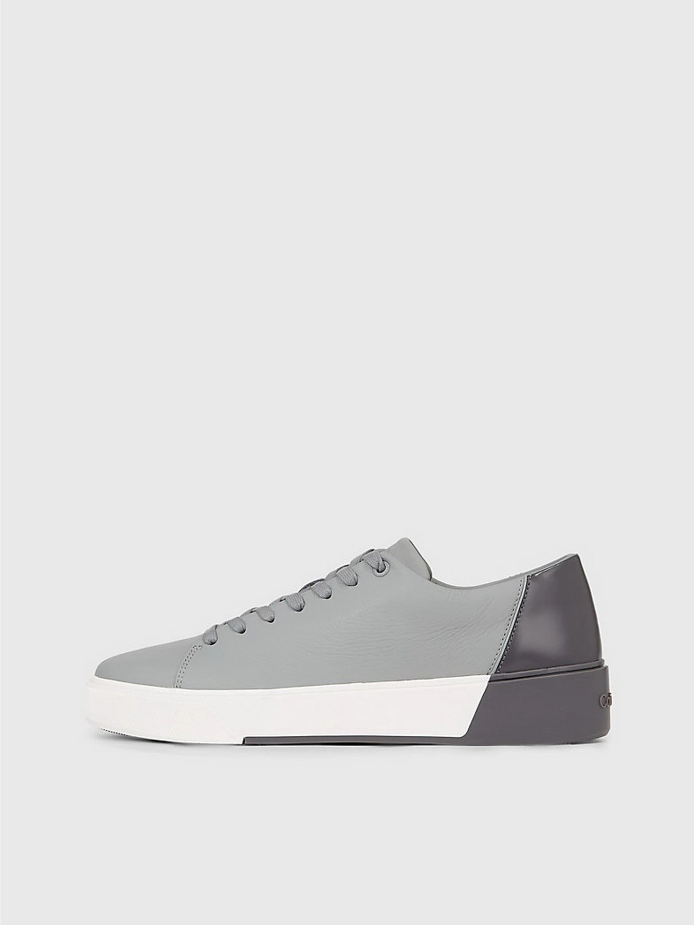 Кеди Calvin Klein Low Top Lace Up модель HM0HM01190-0IM Кеди Calvin Klein Low Top Lace Up модель HM0HM01190-0IM Фото
