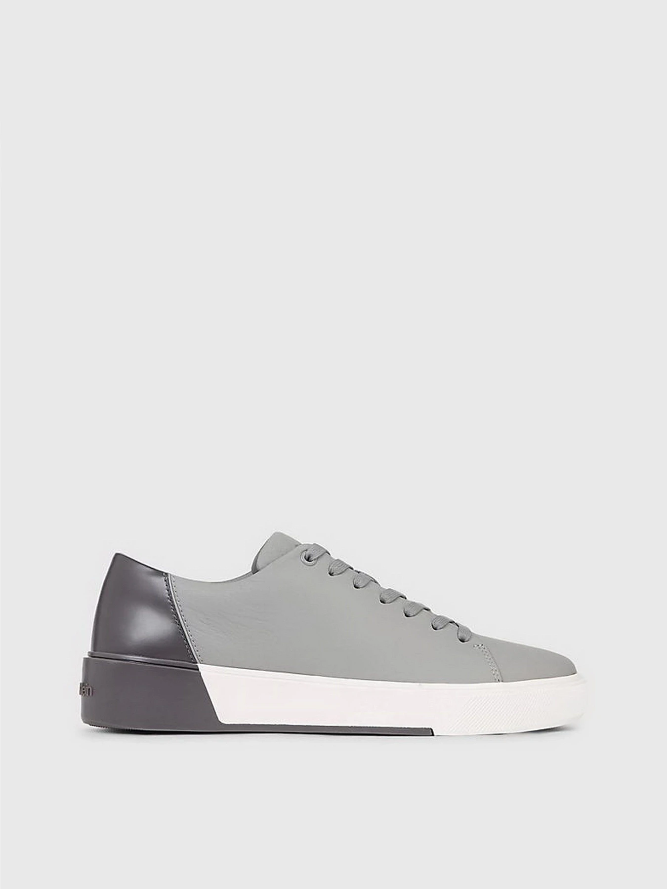 Кеди Calvin Klein Low Top Lace Up модель HM0HM01190-0IM Кеди Calvin Klein Low Top Lace Up модель HM0HM01190-0IM Фото