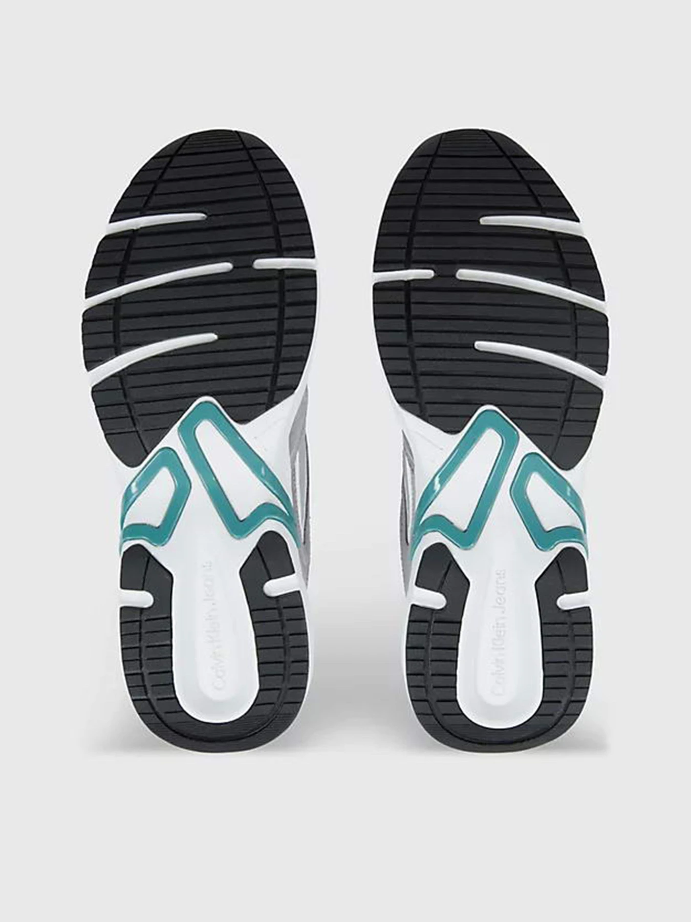 Кросівки Calvin Klein Retro Tennis Su-Mesh модель YM0YM00589-PSX Кросівки Calvin Klein Retro Tennis Su-Mesh модель YM0YM00589-PSX Фото