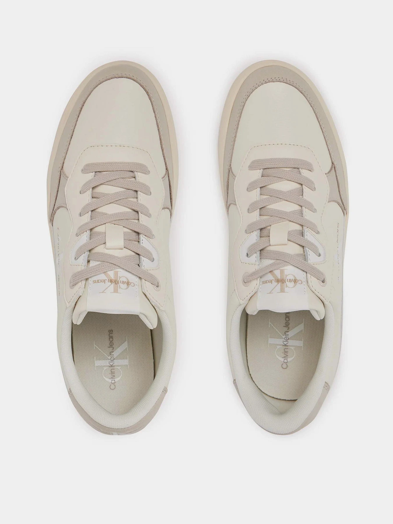 Кросівки Calvin Klein Classic Cupsole Low Lth Ml Fad модель YM0YM00885-0GF Кросівки Calvin Klein Classic Cupsole Low Lth Ml Fad модель YM0YM00885-0GF Фото
