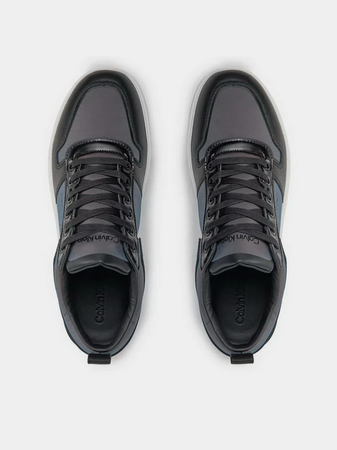 Кроссовки Calvin Klein Low Top Lace Up W/ Heatbond Pet модель HM0HM01290-0GO Кроссовки Calvin Klein Low Top Lace Up W/ Heatbond Pet модель HM0HM01290-0GO Фото
