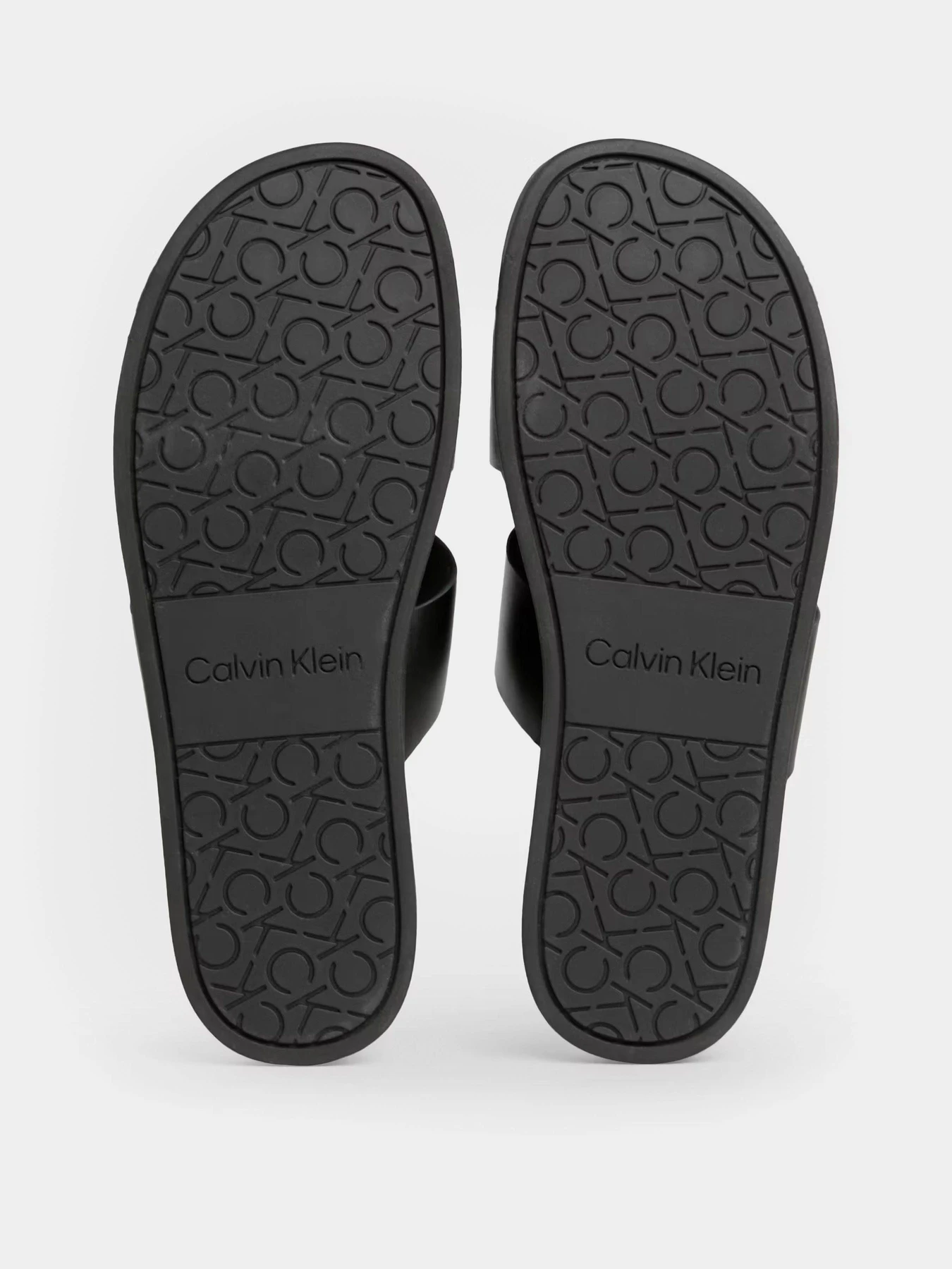 Шлёпанцы Calvin Klein Double Strap модель HM0HM01414-BEH Шлёпанцы Calvin Klein Double Strap модель HM0HM01414-BEH Фото