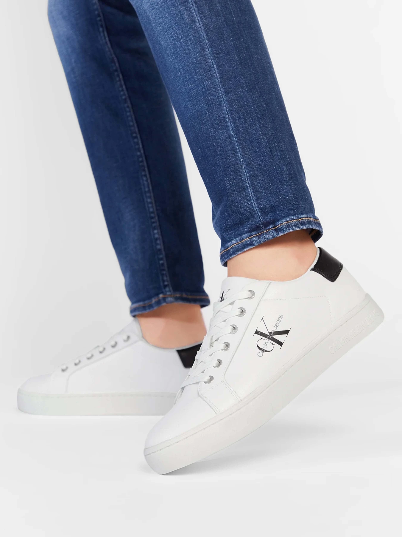 Кеды Calvin Klein Classic Cupsole Laceup Low Lth модель YM0YM00491-YAF Кеды Calvin Klein Classic Cupsole Laceup Low Lth модель YM0YM00491-YAF Фото
