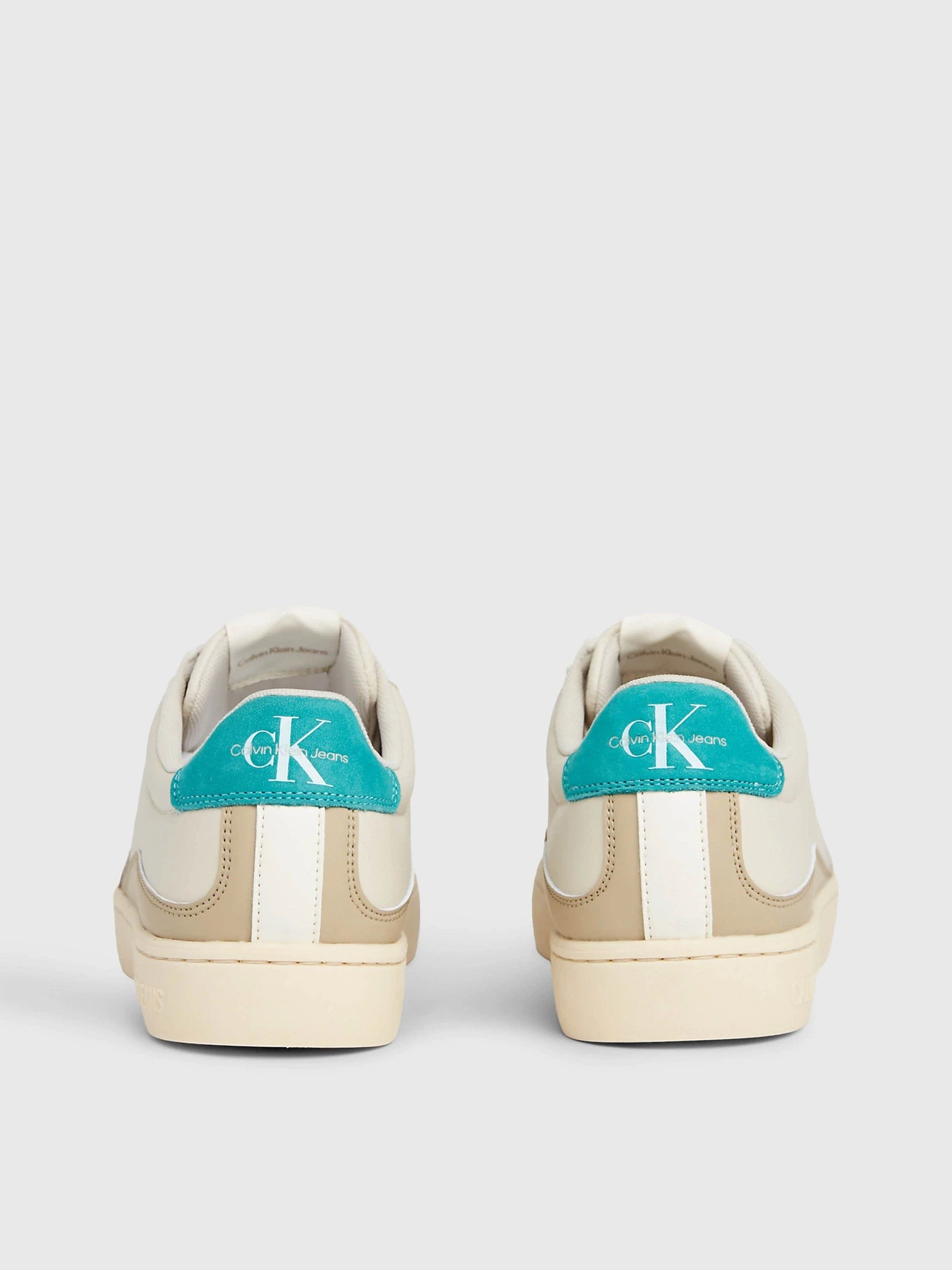 Кеды Calvin Klein Classic Cupsole Low Lth Ml модель YM0YM00885-02Y Кеды Calvin Klein Classic Cupsole Low Lth Ml модель YM0YM00885-02Y Фото