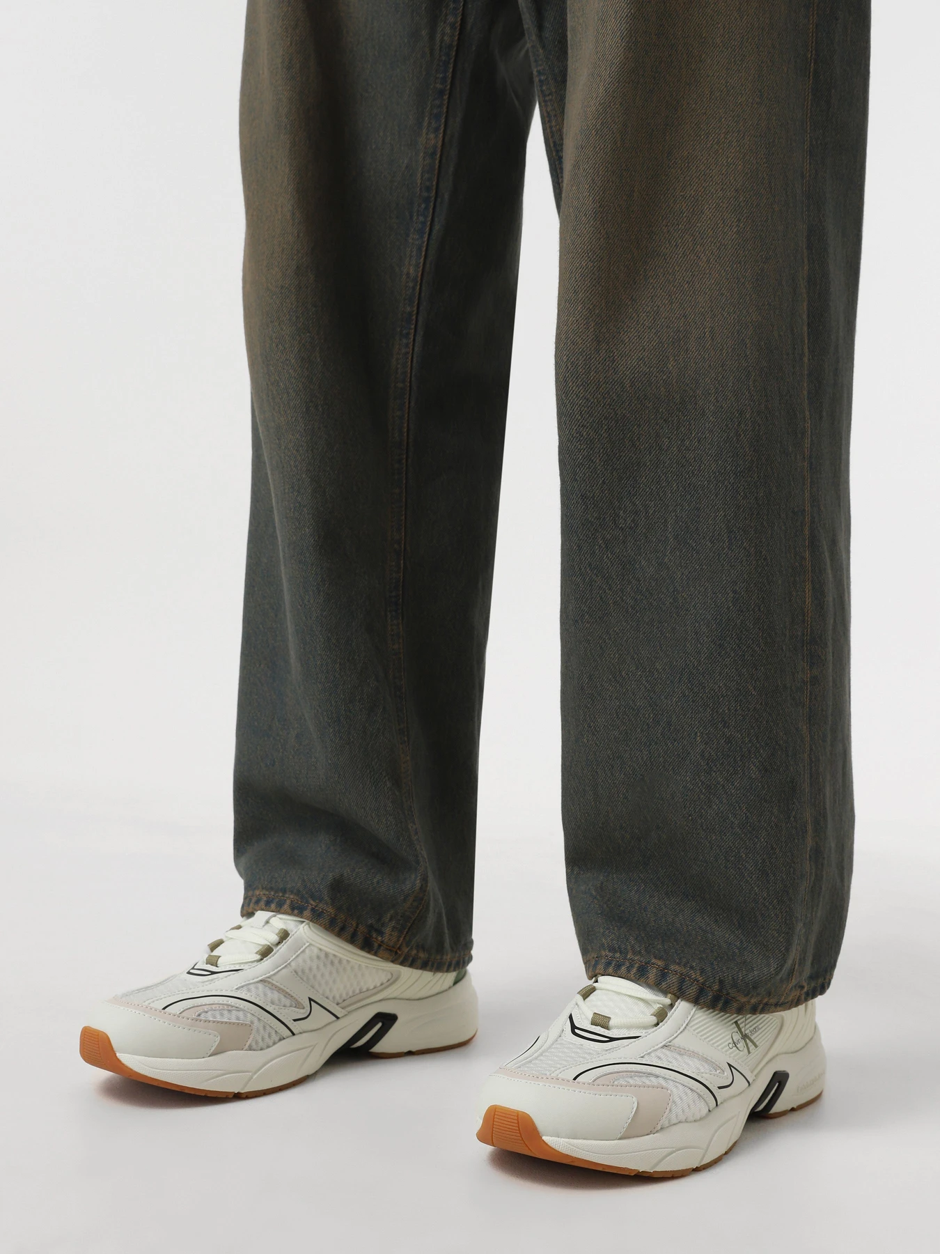 Кроссовки Calvin Klein Retro Tennis Low Mix Ml Met модель YM0YM00931-01I Фото