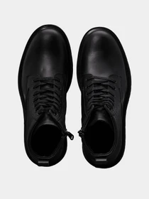 Черевики та чоботи Calvin Klein Lace Up Boot модель HM0HM01580-0GR Фото