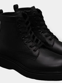 Черевики та чоботи Calvin Klein Lace Up Boot модель HM0HM01580-0GR Фото