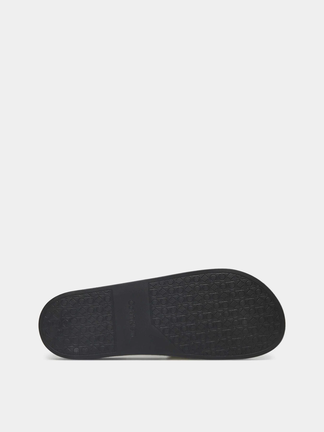 Шлёпанцы Calvin Klein модель HM0HM00981-03A Шлёпанцы Calvin Klein модель HM0HM00981-03A Фото