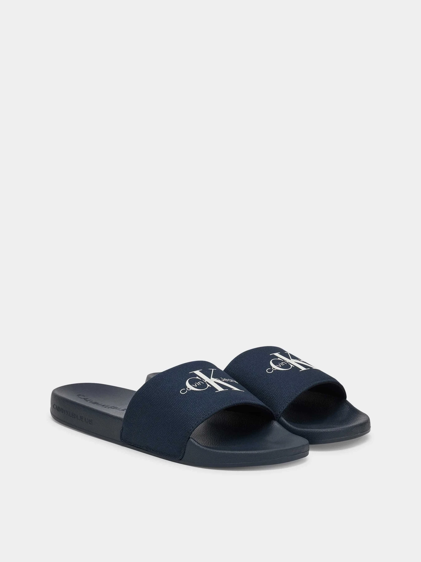 Шльопанці Calvin Klein модель YM0YM01271-DW4 Фото